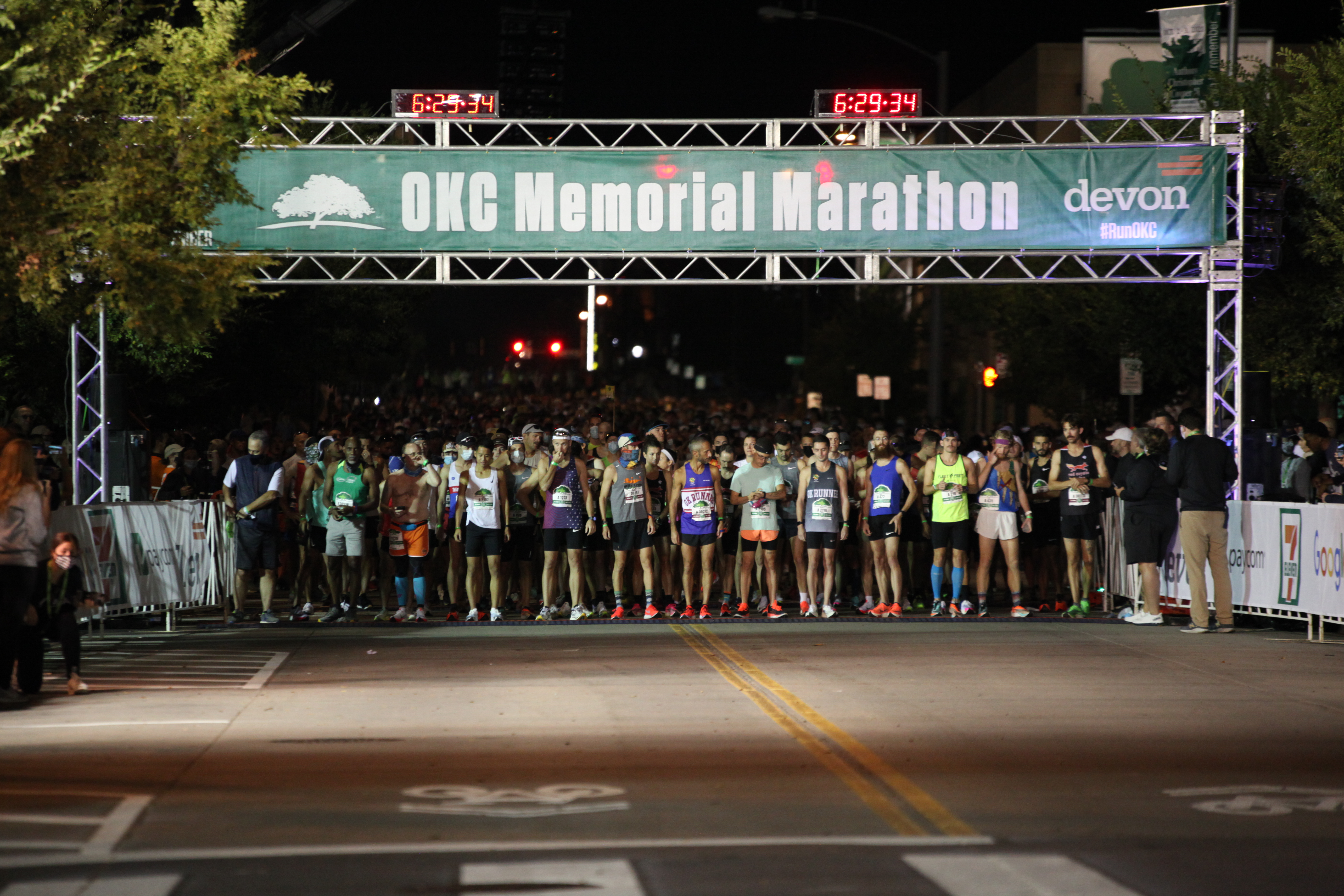 Oklahoma City Memorial Marathon 2021 start line