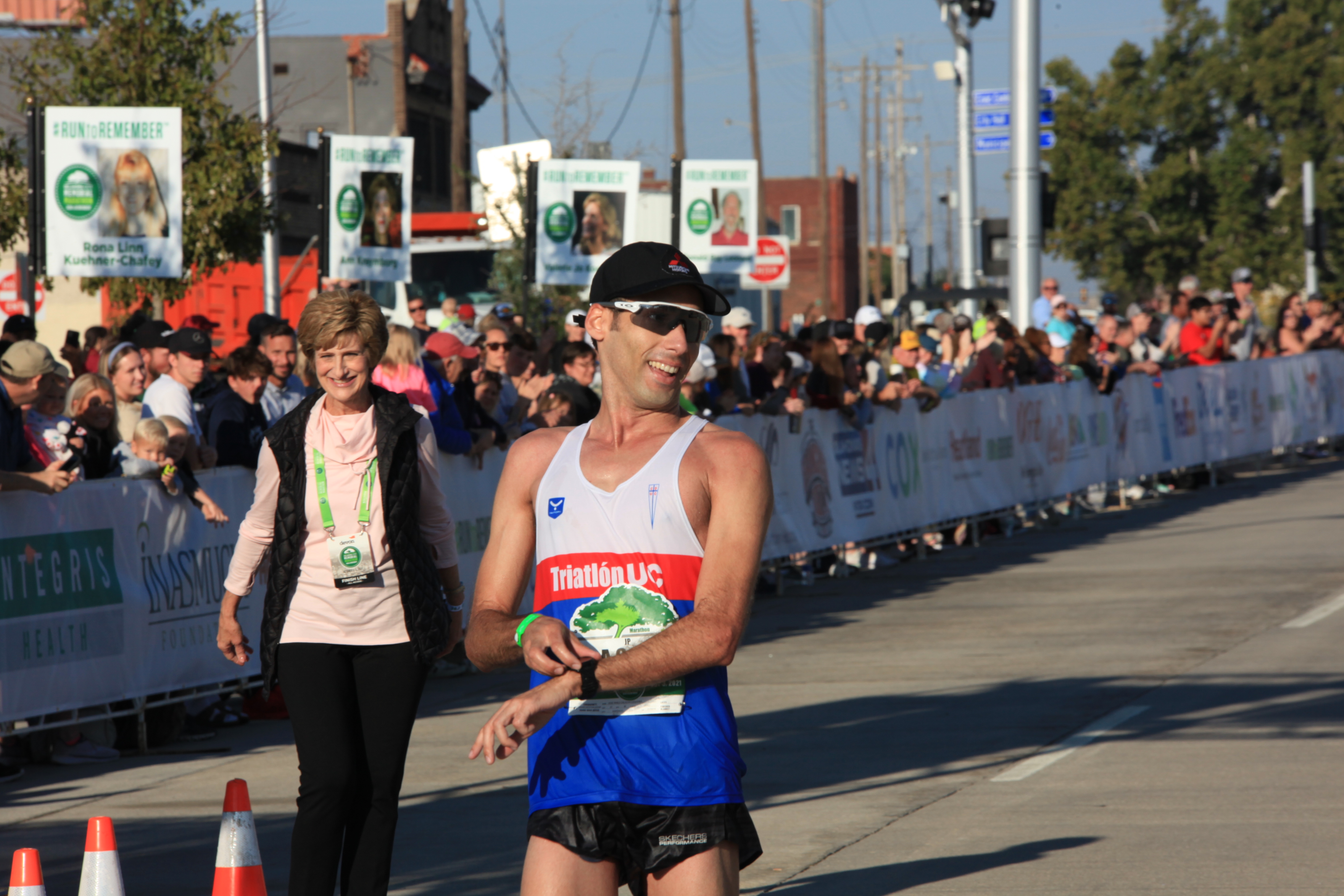 Jose Pablo Salazar Ezquerra wins the Men's Oklahoma City Memorial Marathon 2021 