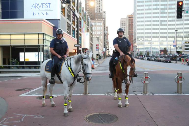 Picture of KCPD Mounted Patrol on duty during Broadway Bridge Run in September 2014.
